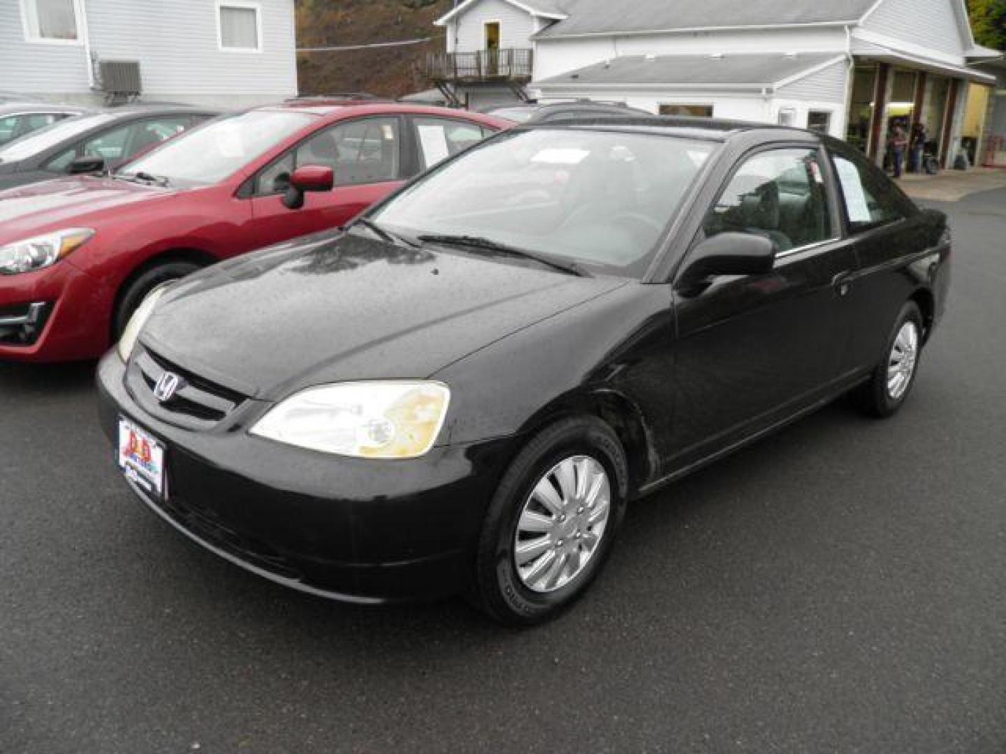 2002 GRAY HONDA CIVIC LX coupe (1HGEM22542L) with an 1.7L L4 SOHC 16V engine, AT transmission, located at 15520 McMullen Hwy SW, Belair, MD, 21502, (301) 729-3700, 39.581375, -78.846451 - Photo#0