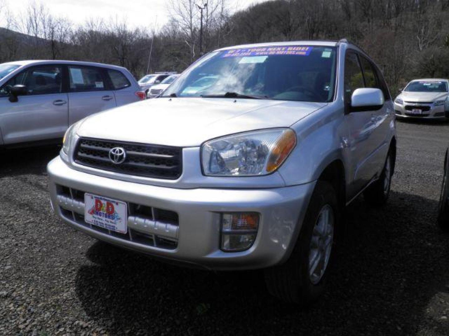 2003 SILVER Toyota RAV4 4WD (JTEHH20V830) with an 2.0L L4 engine, AT transmission, located at 19521 New George's Creek Rd SW, Barton, MD, 21521, (301) 463-2404, 39.524323, -79.017906 - Photo#0