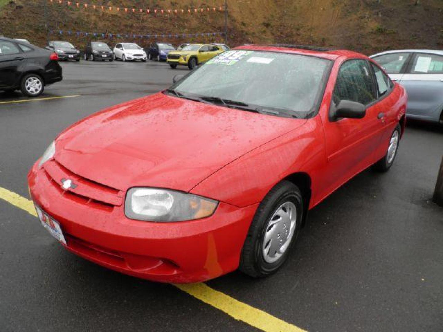 2005 RED CHEVROLET CAVALIER Coupe (1G1JC14F957) with an 2.2l L4 engine, AT transmission, located at 15520 McMullen Hwy SW, Belair, MD, 21502, (301) 729-3700, 39.581375, -78.846451 - Photo#0