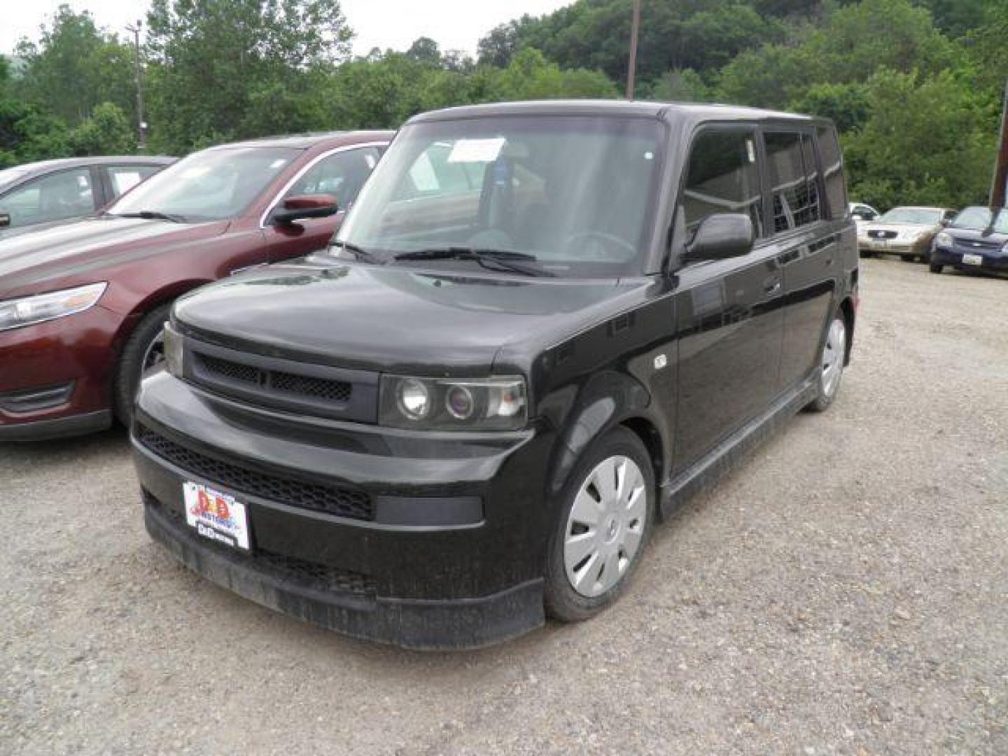 2006 GRAY Scion xB Wagon (JTLKT334964) with an 1.5L L4 DOHC 16V engine, 5SP transmission, located at 19521 New George's Creek Rd SW, Barton, MD, 21521, (301) 463-2404, 39.524323, -79.017906 - Photo#0