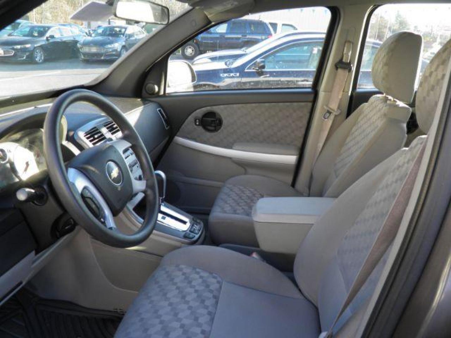 2007 GRAY Chevrolet EQUINOX LS 2WD (2CNDL13F276) with an 3.4l V6 engine, AT transmission, located at 15520 McMullen Hwy SW, Belair, MD, 21502, (301) 729-3700, 39.581375, -78.846451 - Photo#1