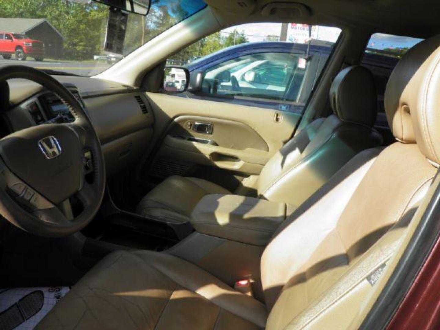 2007 BURGUNDY HONDA PILOT EX-L 4WD AT (2HKYF18567H) with an 3.5L V6 engine, AT transmission, located at 15520 McMullen Hwy SW, Belair, MD, 21502, (301) 729-3700, 39.581375, -78.846451 - Photo#1