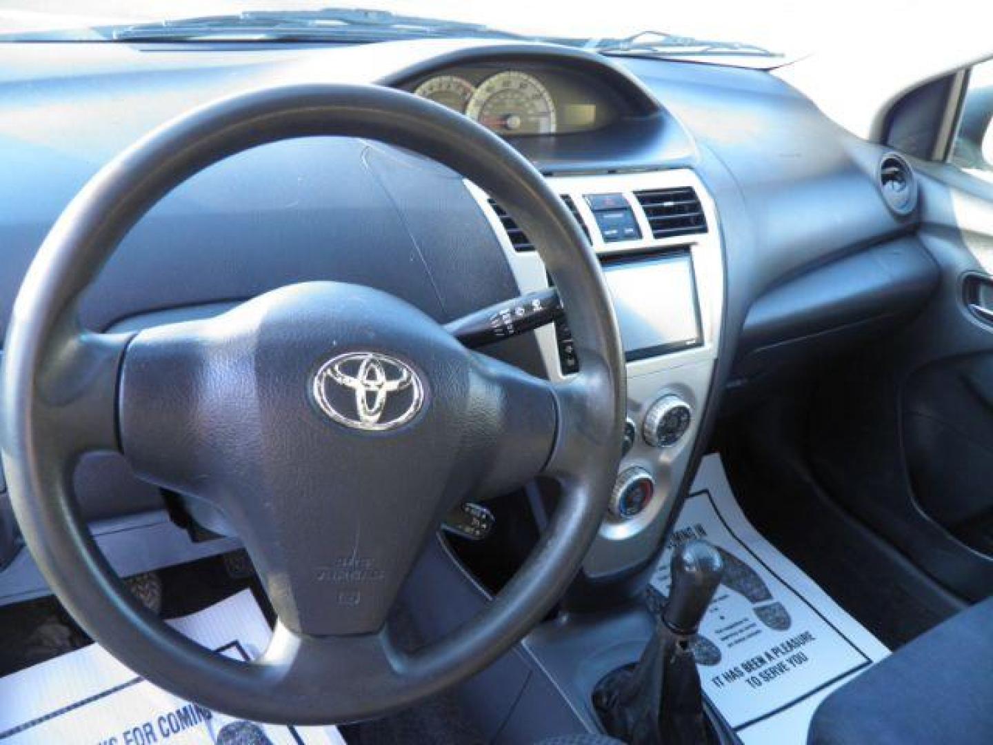 2007 WHITE TOYOTA YARIS Sedan (JTDBT923271) with an 1.5L L4 DOHC 16V engine, MAN transmission, located at 15520 McMullen Hwy SW, Belair, MD, 21502, (301) 729-3700, 39.581375, -78.846451 - Photo#2