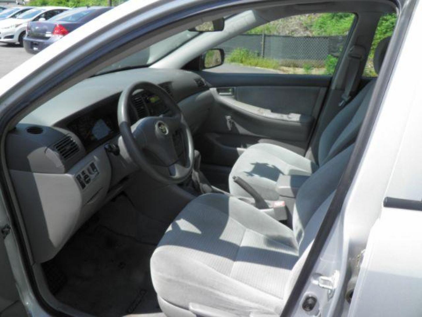 2007 SILVER Toyota Corolla CE (2T1BR32E27C) with an 1.8L L4 engine, 5SP transmission, located at 15520 McMullen Hwy SW, Belair, MD, 21502, (301) 729-3700, 39.581375, -78.846451 - Photo#1