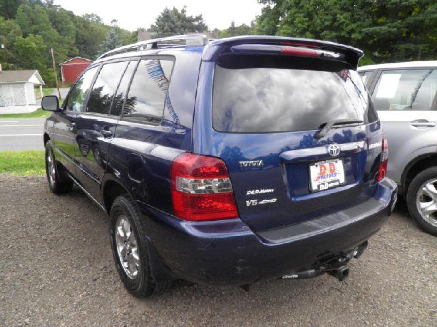 2007 BLUE Toyota Highlander V6 4WD (JTEEP21A770) with an 3.3L V6 engine, AT transmission, located at 15520 McMullen Hwy SW, Belair, MD, 21502, (301) 729-3700, 39.581375, -78.846451 - Photo#6