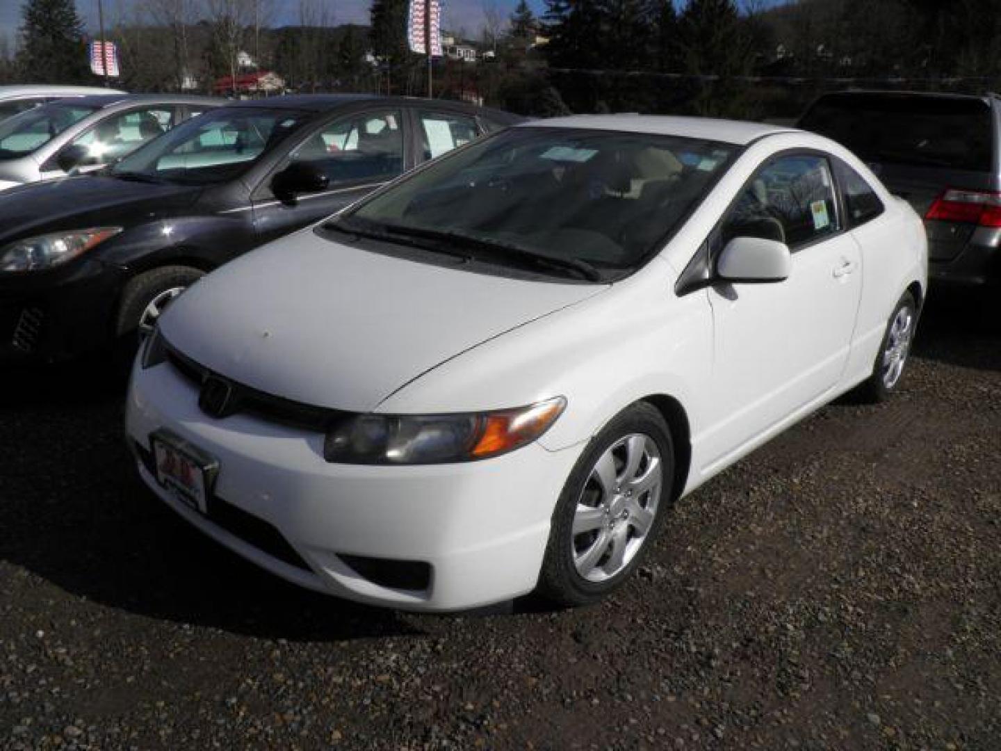 2008 WHITE HONDA CIVIC LX Coupe AT (2HGFG12638H) with an 1.8l L4 engine, AT transmission, located at 15520 McMullen Hwy SW, Belair, MD, 21502, (301) 729-3700, 39.581375, -78.846451 - Photo#0