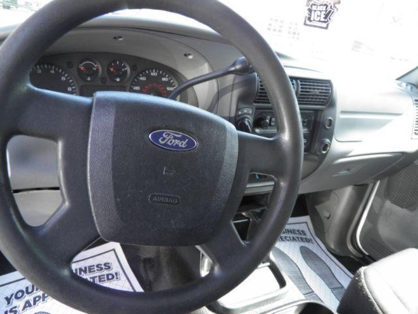 2009 WHITE Ford Ranger Sport SuperCab 4WD (1FTYR15E19P) with an 4.0 V6 engine, AT transmission, located at 15520 McMullen Hwy SW, Belair, MD, 21502, (301) 729-3700, 39.581375, -78.846451 - Photo#2