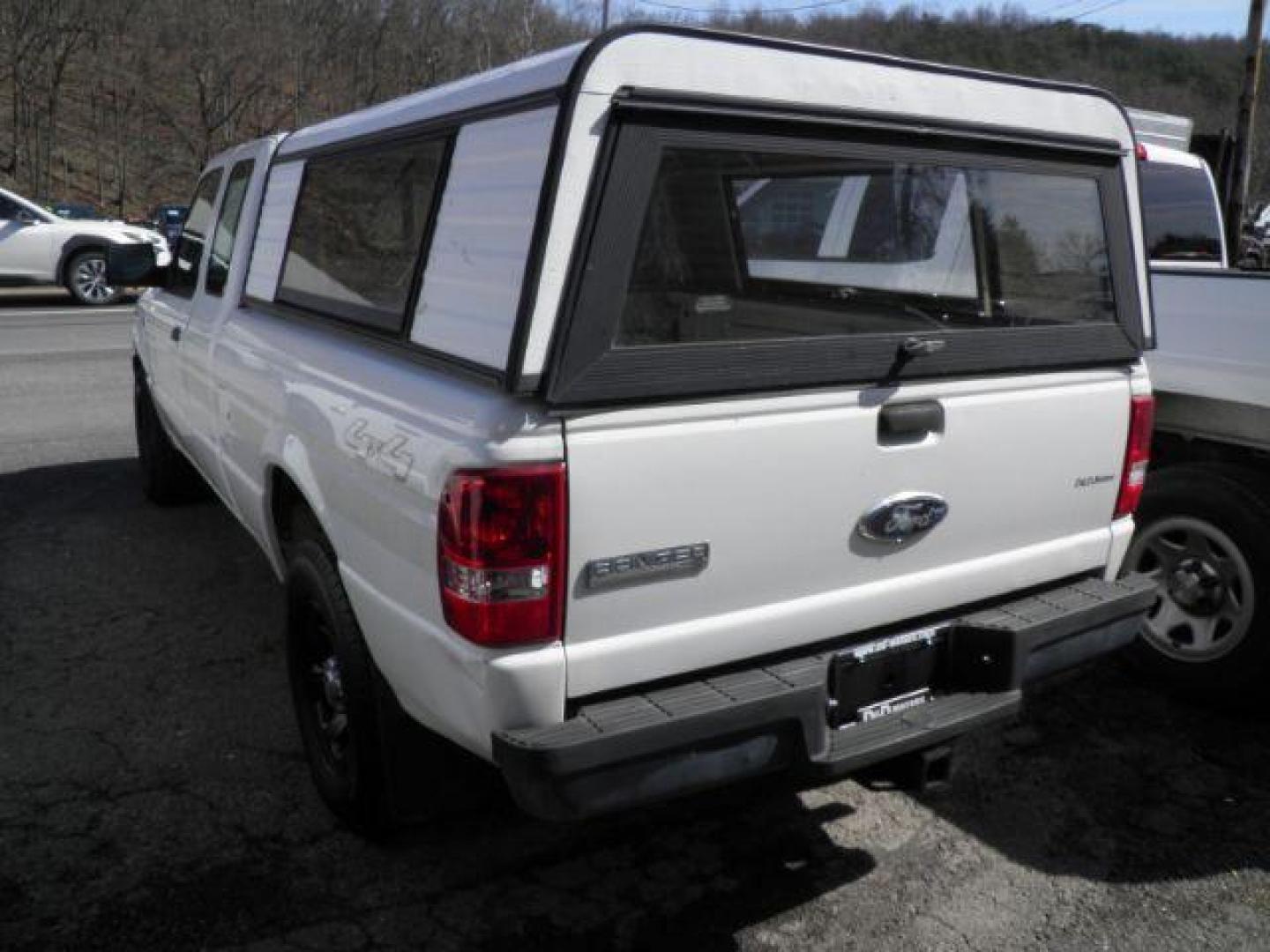 2009 WHITE Ford Ranger Sport SuperCab 4WD (1FTYR15E19P) with an 4.0 V6 engine, AT transmission, located at 15520 McMullen Hwy SW, Belair, MD, 21502, (301) 729-3700, 39.581375, -78.846451 - Photo#3