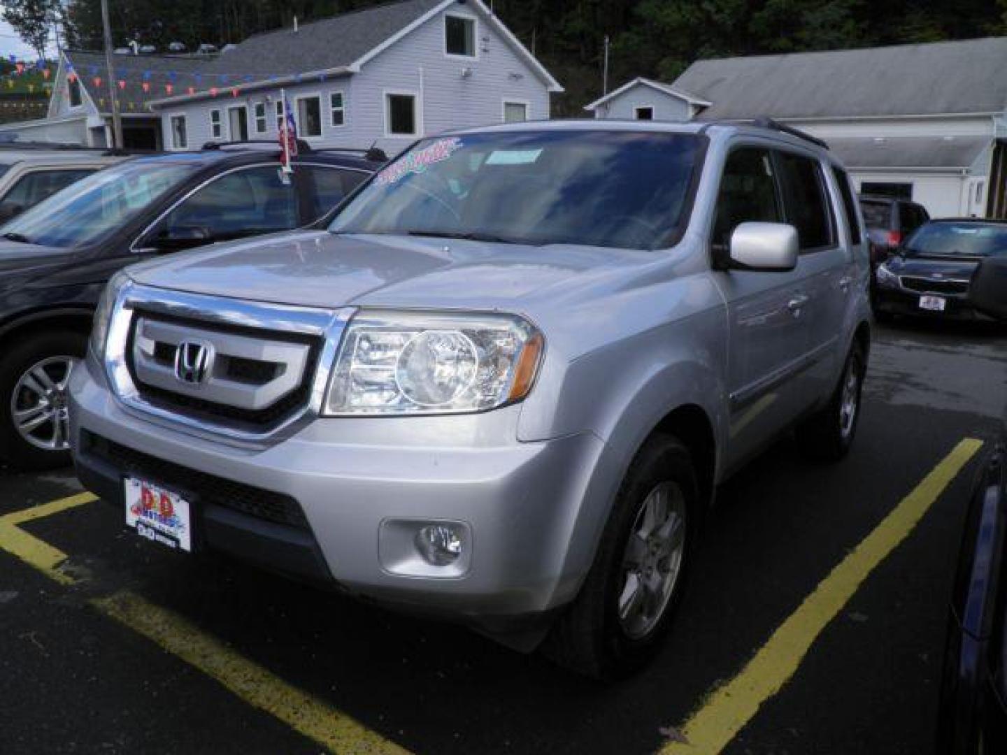 2009 SILVER HONDA PILOT EX-L 4WD (5FNYF48589B) with an 3.5L V6 engine, AT transmission, located at 15520 McMullen Hwy SW, Belair, MD, 21502, (301) 729-3700, 39.581375, -78.846451 - Photo#0