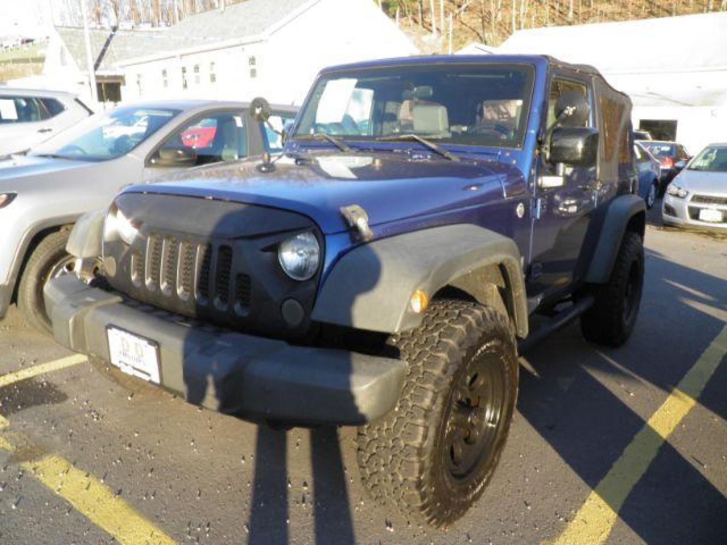 2009 BLUE JEEP WRANGLER X (1J4FA24199L) with an 3.8 V6 engine, AT transmission, located at 15520 McMullen Hwy SW, Belair, MD, 21502, (301) 729-3700, 39.581375, -78.846451 - No A/C - Photo#0