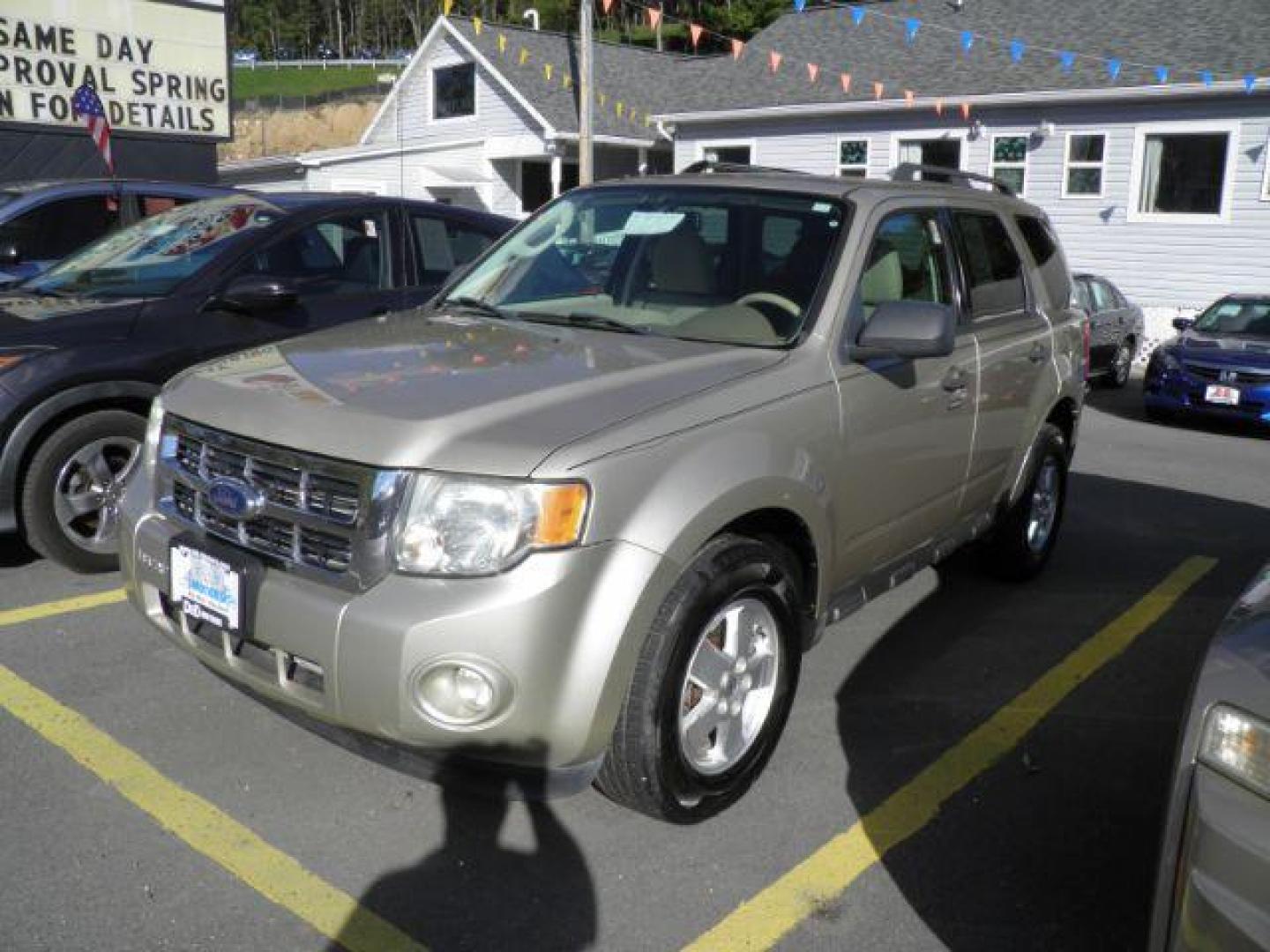 2010 TAN FORD ESCAPE XLT 4WD (1FMCU9D7XAK) with an 2.5 L4 engine, AT transmission, located at 15520 McMullen Hwy SW, Belair, MD, 21502, (301) 729-3700, 39.581375, -78.846451 - Photo#0