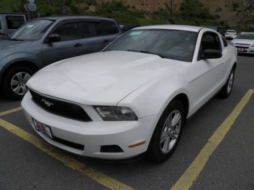 2010 Ford Mustang V6 Coupe