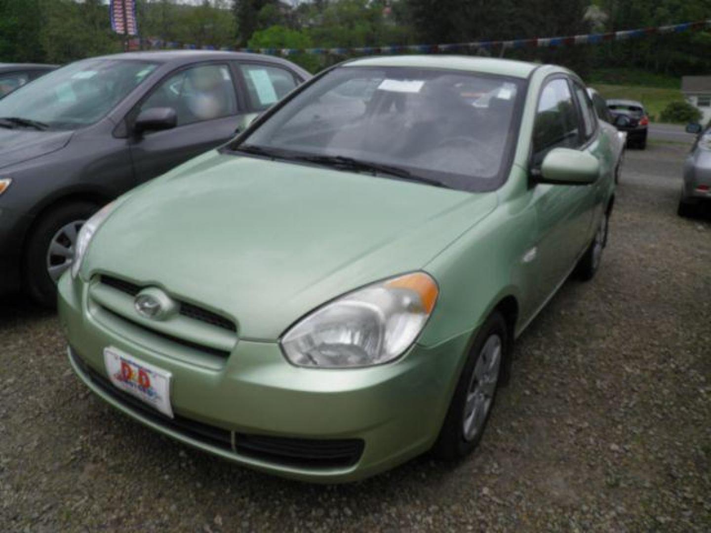 2010 Green Hyundai Accent GS 3-Door (KMHCM3AC6AU) with an 1.6l L4 engine, AT transmission, located at 19521 New George's Creek Rd SW, Barton, MD, 21521, (301) 463-2404, 39.524323, -79.017906 - Photo#0