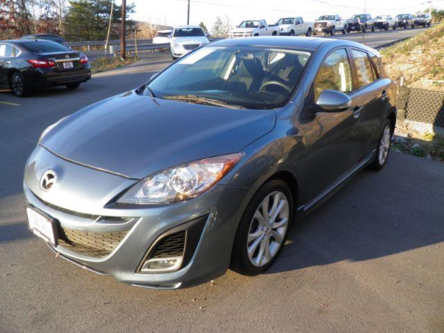 2010 BLUE MAZDA 3 s Grand Touring 5-Door (JM1BL1H68A1) with an 2.5 L4 engine, AT transmission, located at 15520 McMullen Hwy SW, Belair, MD, 21502, (301) 729-3700, 39.581375, -78.846451 - Photo#0