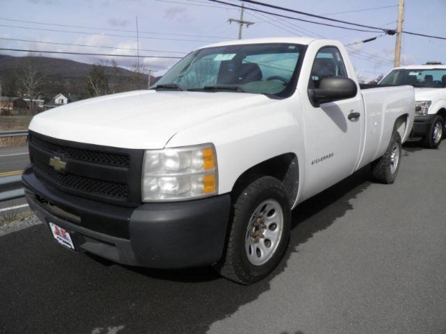 2011 WHITE Chevrolet Silverado 1500 Work Truck 2WD (1GCNCPEX6BZ) with an 4.3 V6 engine, AT transmission, located at 15520 McMullen Hwy SW, Belair, MD, 21502, (301) 729-3700, 39.581375, -78.846451 - Photo#0