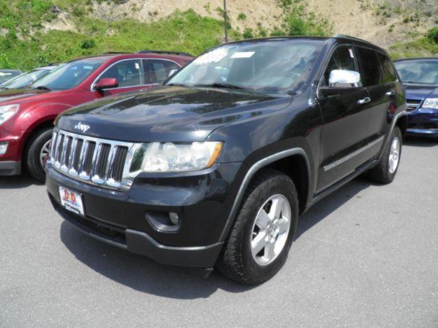 2011 BLACK Jeep Grand Cherokee Laredo 4WD (1J4RR4GG8BC) with an 3.6L V6 engine, AT transmission, located at 15520 McMullen Hwy SW, Belair, MD, 21502, (301) 729-3700, 39.581375, -78.846451 - Photo#0