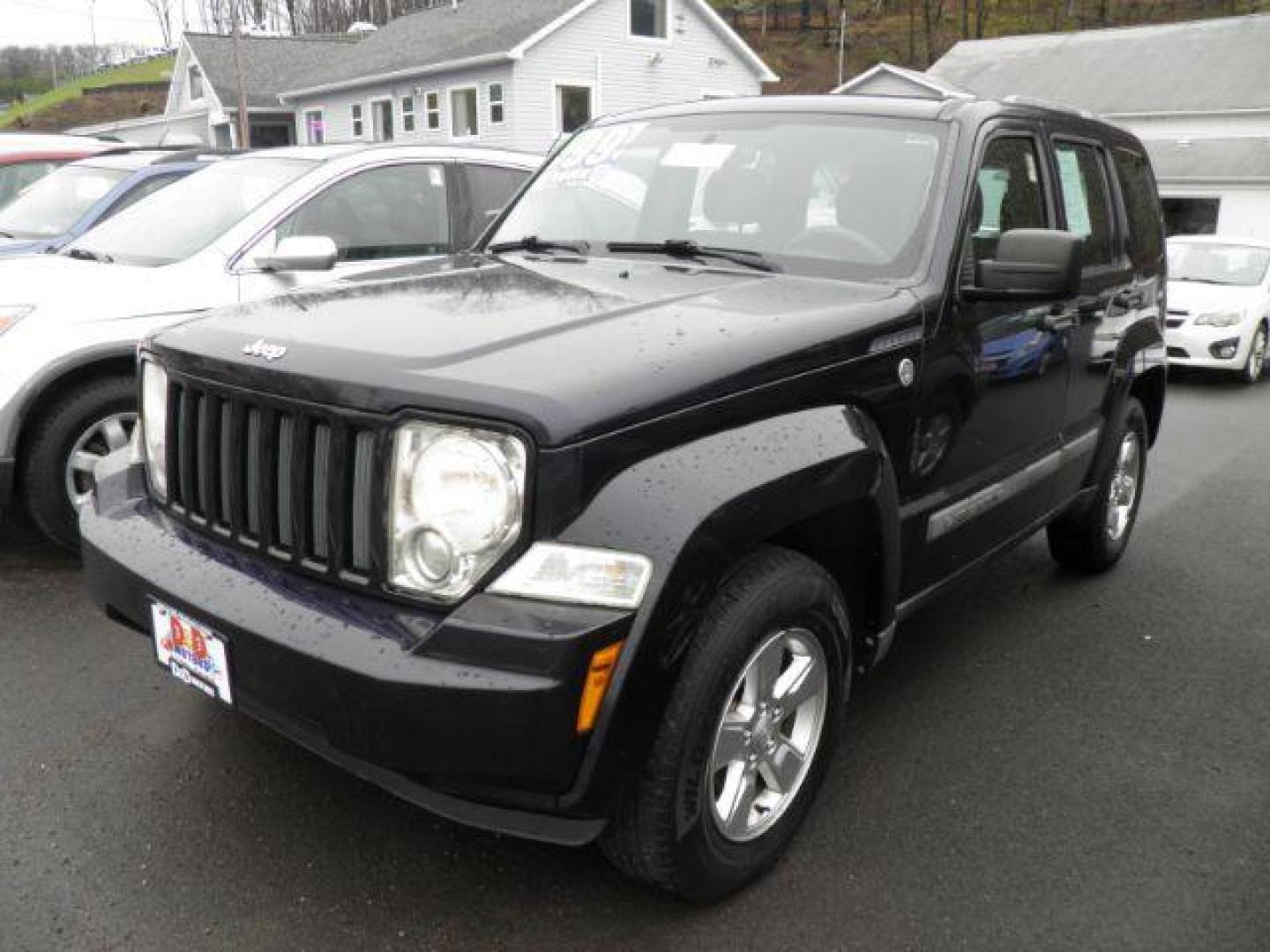 2011 BLUE Jeep Liberty Sport 4WD (1J4PN2GK1BW) with an 3.7 V6 engine, AT transmission, located at 15520 McMullen Hwy SW, Belair, MD, 21502, (301) 729-3700, 39.581375, -78.846451 - Photo#0