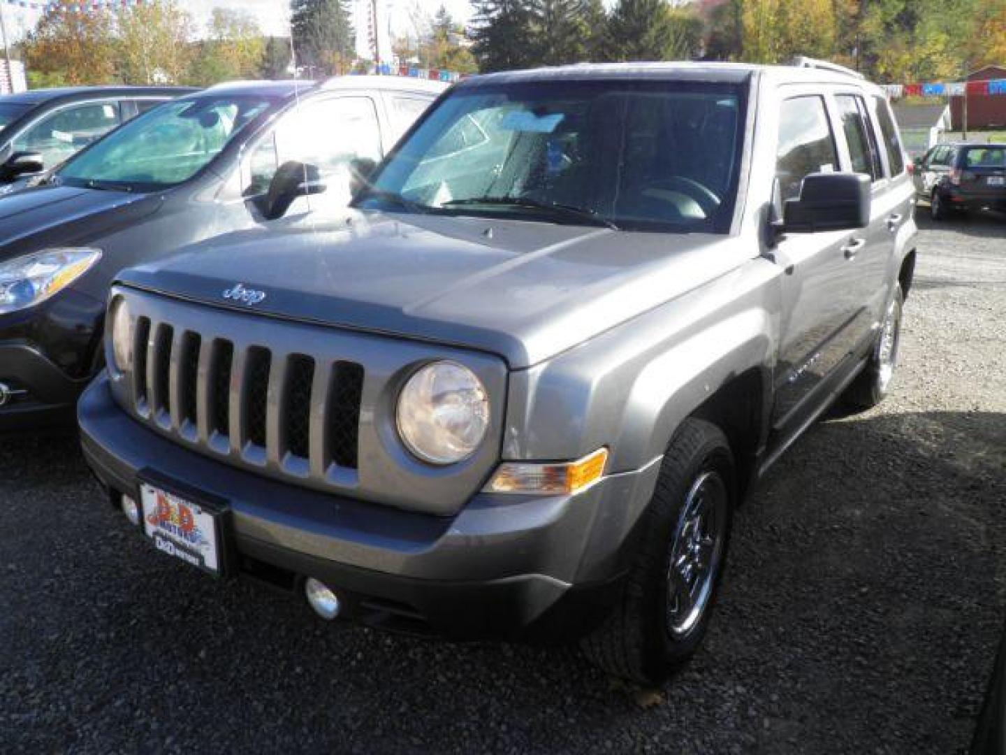 2011 GRAY Jeep Patriot 4WD (1J4NF1GB3BD) with an 2.4L L4 engine, CVT transmission, located at 19521 New George's Creek Rd SW, Barton, MD, 21521, (301) 463-2404, 39.524323, -79.017906 - Photo#0