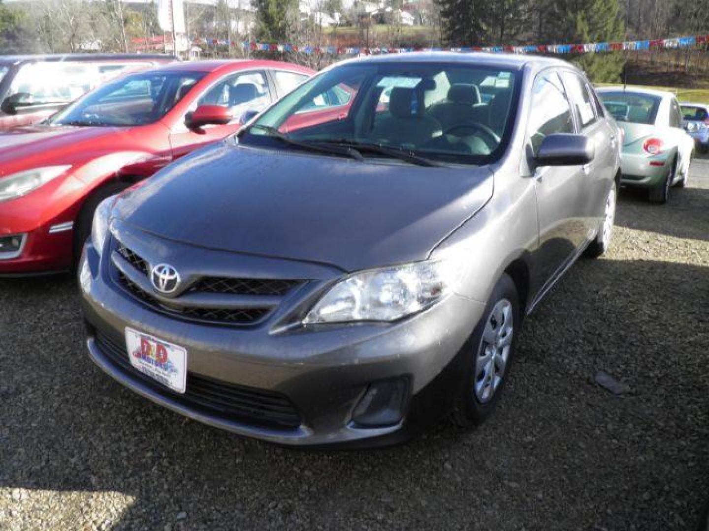 2011 GRAY Toyota Corolla LE 4-Speed AT (2T1BU4EE0BC) with an 1.8L L4 engine, AT transmission, located at 19521 New George's Creek Rd SW, Barton, MD, 21521, (301) 463-2404, 39.524323, -79.017906 - Photo#0