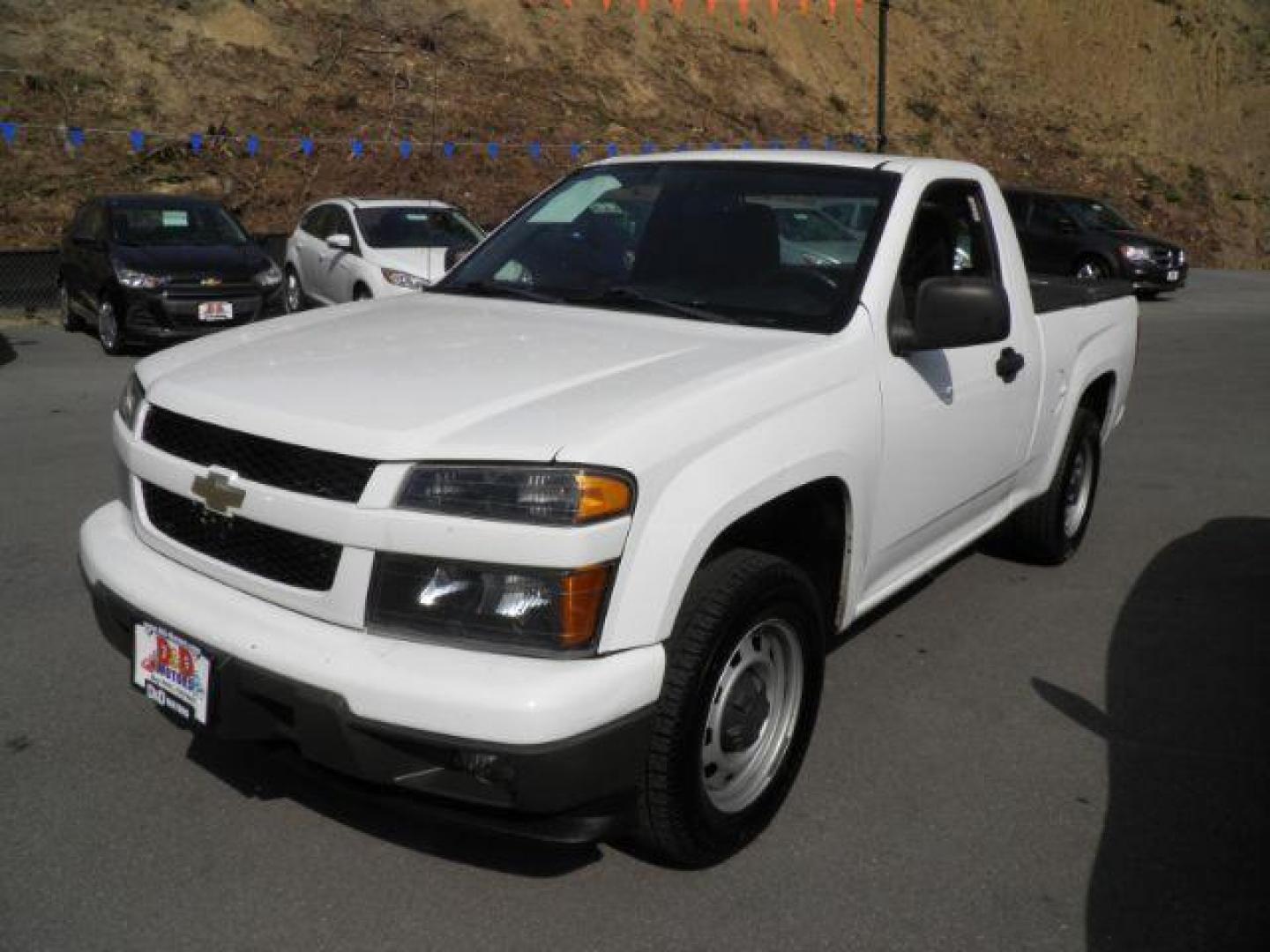 2012 WHITE Chevrolet COLORADO Work Truck 2WD (1GCCSBF93C8) with an 2.9L L4 engine, AT transmission, located at 15520 McMullen Hwy SW, Belair, MD, 21502, (301) 729-3700, 39.581375, -78.846451 - Photo#0