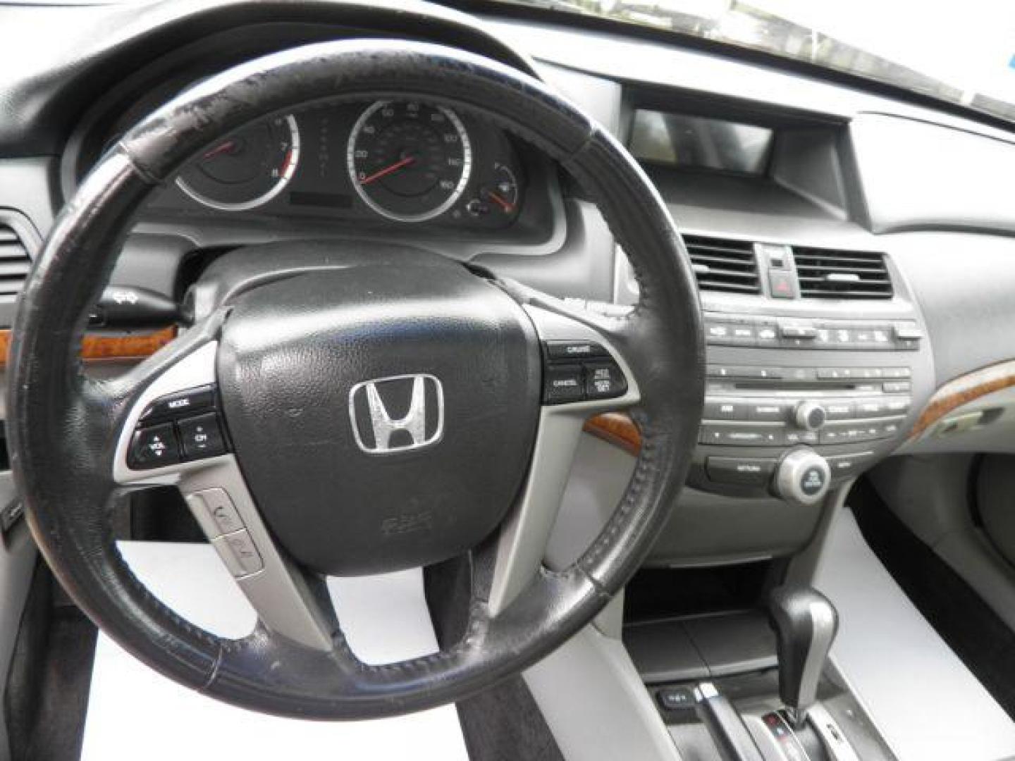 2012 GRAY Honda Accord EX-L Sedan AT (1HGCP2F85CA) with an 2.4L L4 engine, AT transmission, located at 19521 New George's Creek Rd SW, Barton, MD, 21521, (301) 463-2404, 39.524323, -79.017906 - Photo#2