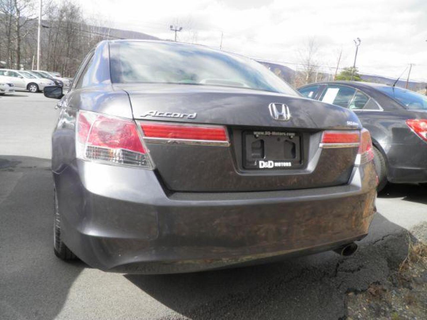 2012 GRAY Honda Accord LX Sedan AT (1HGCP2F39CA) with an 2.4L L4 engine, AT transmission, located at 15520 McMullen Hwy SW, Belair, MD, 21502, (301) 729-3700, 39.581375, -78.846451 - Photo#4