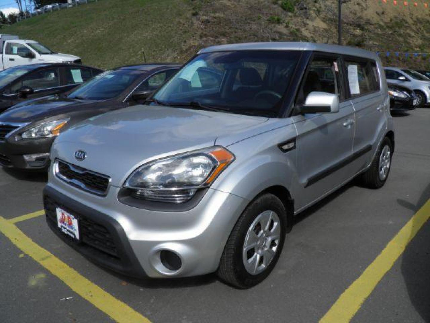 2012 SILVER Kia Soul Base (KNDJT2A51C7) with an 1.6L L4 engine, MAN transmission, located at 15520 McMullen Hwy SW, Belair, MD, 21502, (301) 729-3700, 39.581375, -78.846451 - Photo#0