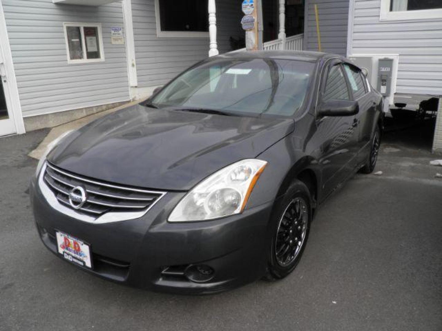 2012 GRAY NISSAN ALTIMA 2.5 (1N4AL2AP7CC) with an 2.5l L4 engine, AT transmission, located at 15520 McMullen Hwy SW, Belair, MD, 21502, (301) 729-3700, 39.581375, -78.846451 - Photo#0