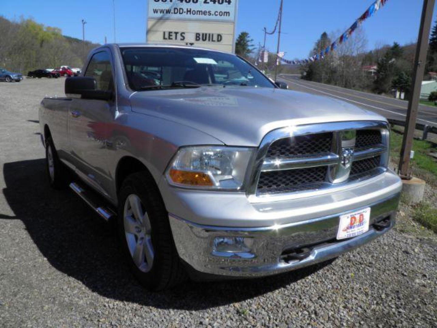 2012 SILVER RAM 1500 SLT LWB 4WD (3C6JD7ET8CG) with an 5.7 V8 engine, AT transmission, located at 15520 McMullen Hwy SW, Belair, MD, 21502, (301) 729-3700, 39.581375, -78.846451 - Photo#0