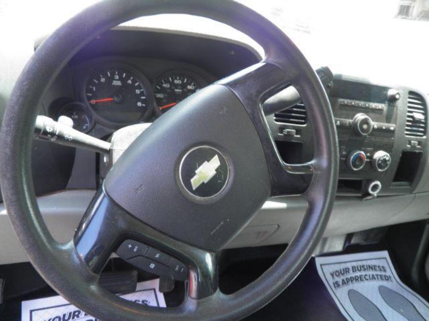 2013 WHITE Chevrolet Silverado 1500 Work Truck 2WD (1GCNCPEX0DZ) with an 4.3 V6 engine, AT transmission, located at 19521 New George's Creek Rd SW, Barton, MD, 21521, (301) 463-2404, 39.524323, -79.017906 - Photo#2