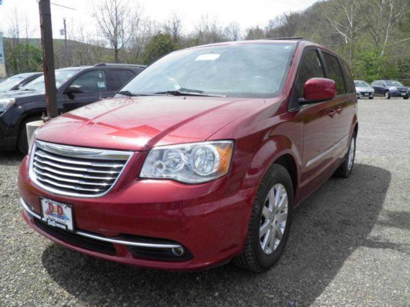 2013 RED Chrysler Town and Country Touring (2C4RC1BG2DR) with an 3.6L V6 engine, AT transmission, located at 19521 New George's Creek Rd SW, Barton, MD, 21521, (301) 463-2404, 39.524323, -79.017906 - Photo#0