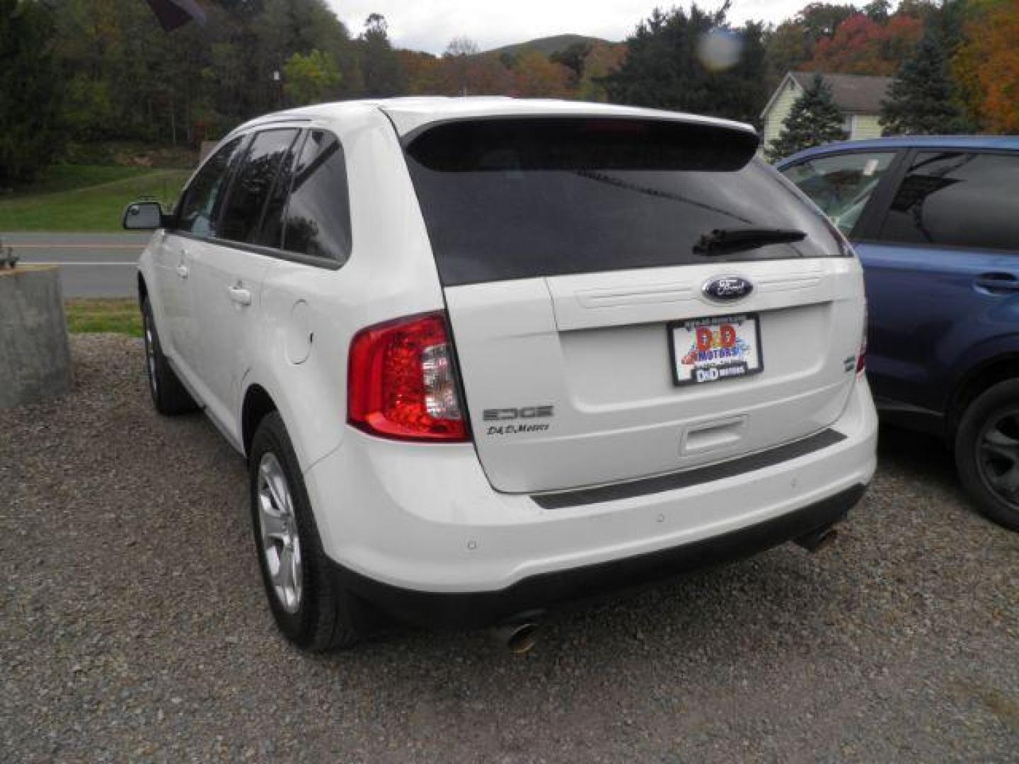 2013 WHITE Ford Edge SEL AWD (2FMDK4JC5DB) with an 3.5L V6 engine, AT transmission, located at 19521 New George's Creek Rd SW, Barton, MD, 21521, (301) 463-2404, 39.524323, -79.017906 - Photo#5