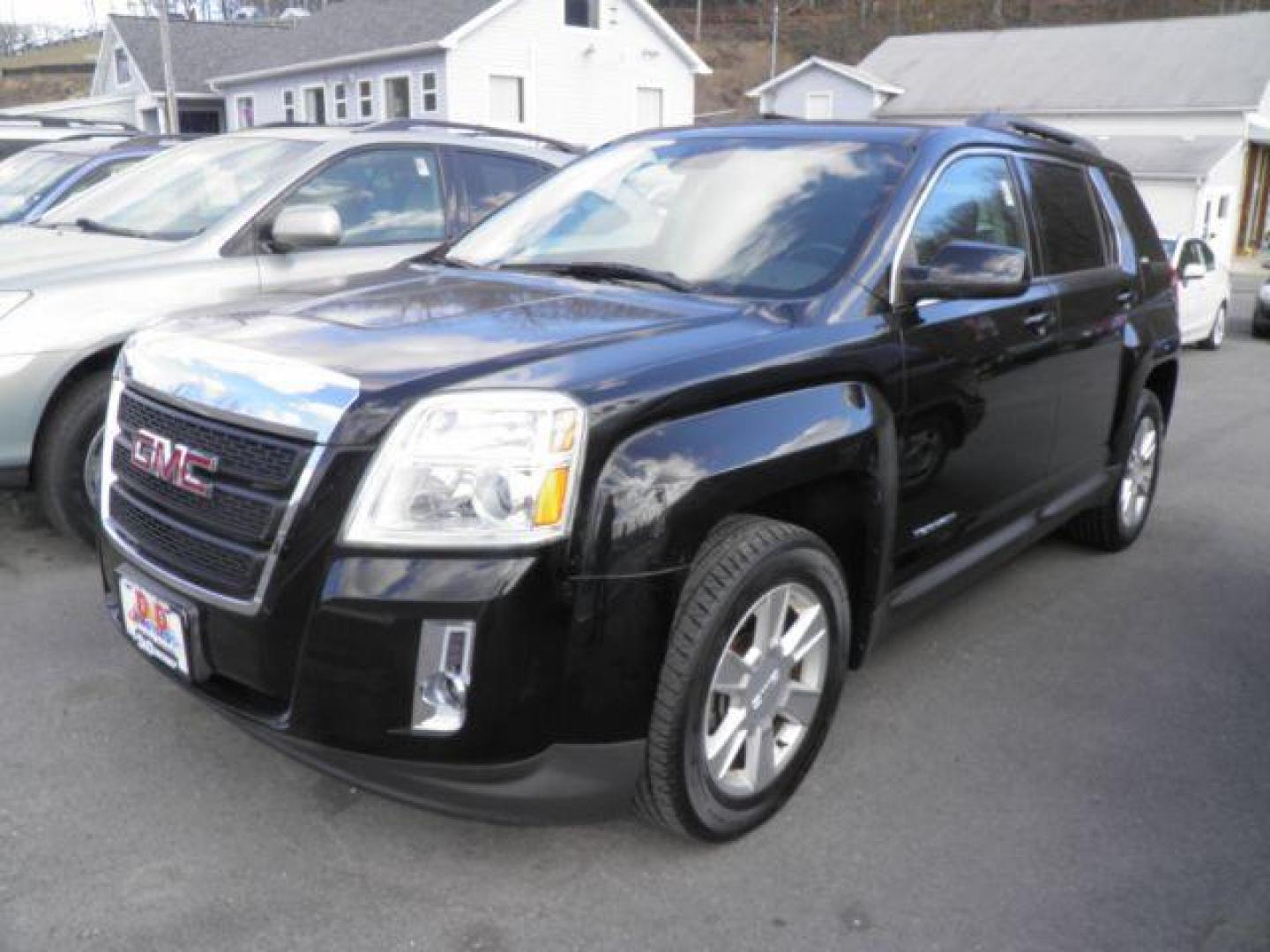 2013 BLACK GMC Terrain SLT1 AWD (2GKFLVEK0D6) with an 2.4L L4 engine, AT transmission, located at 15520 McMullen Hwy SW, Belair, MD, 21502, (301) 729-3700, 39.581375, -78.846451 - Photo#0