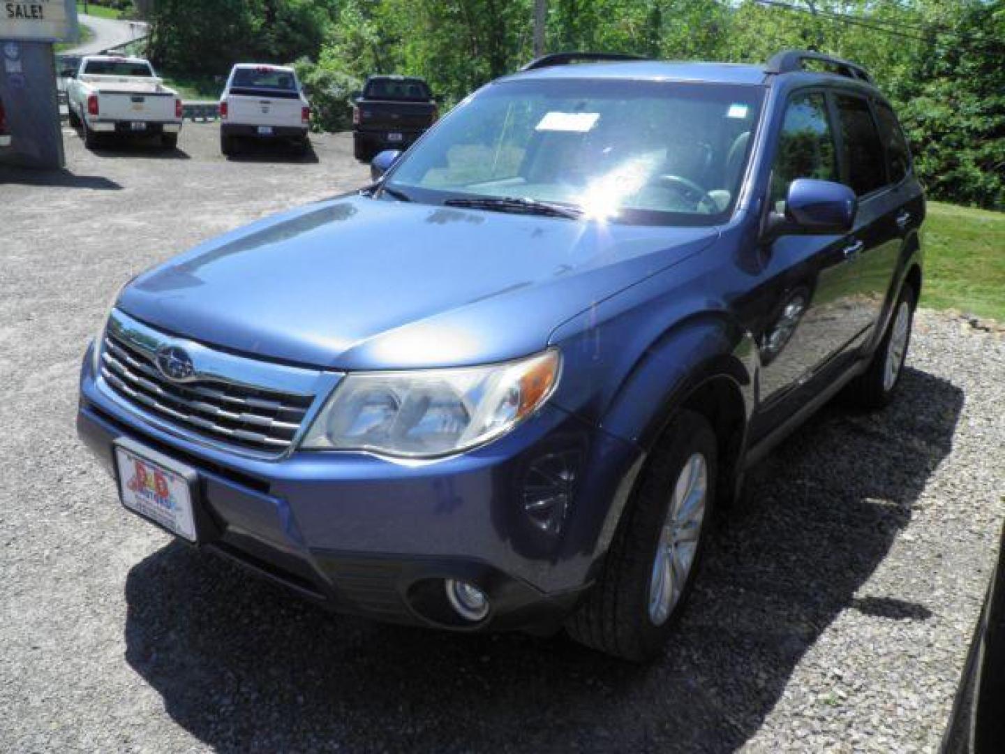 2013 BLUE Subaru Forester 2.5X Limited (JF2SHAEC7DH) with an 2.5 L4 engine, CVT transmission, located at 15520 McMullen Hwy SW, Belair, MD, 21502, (301) 729-3700, 39.581375, -78.846451 - Photo#0