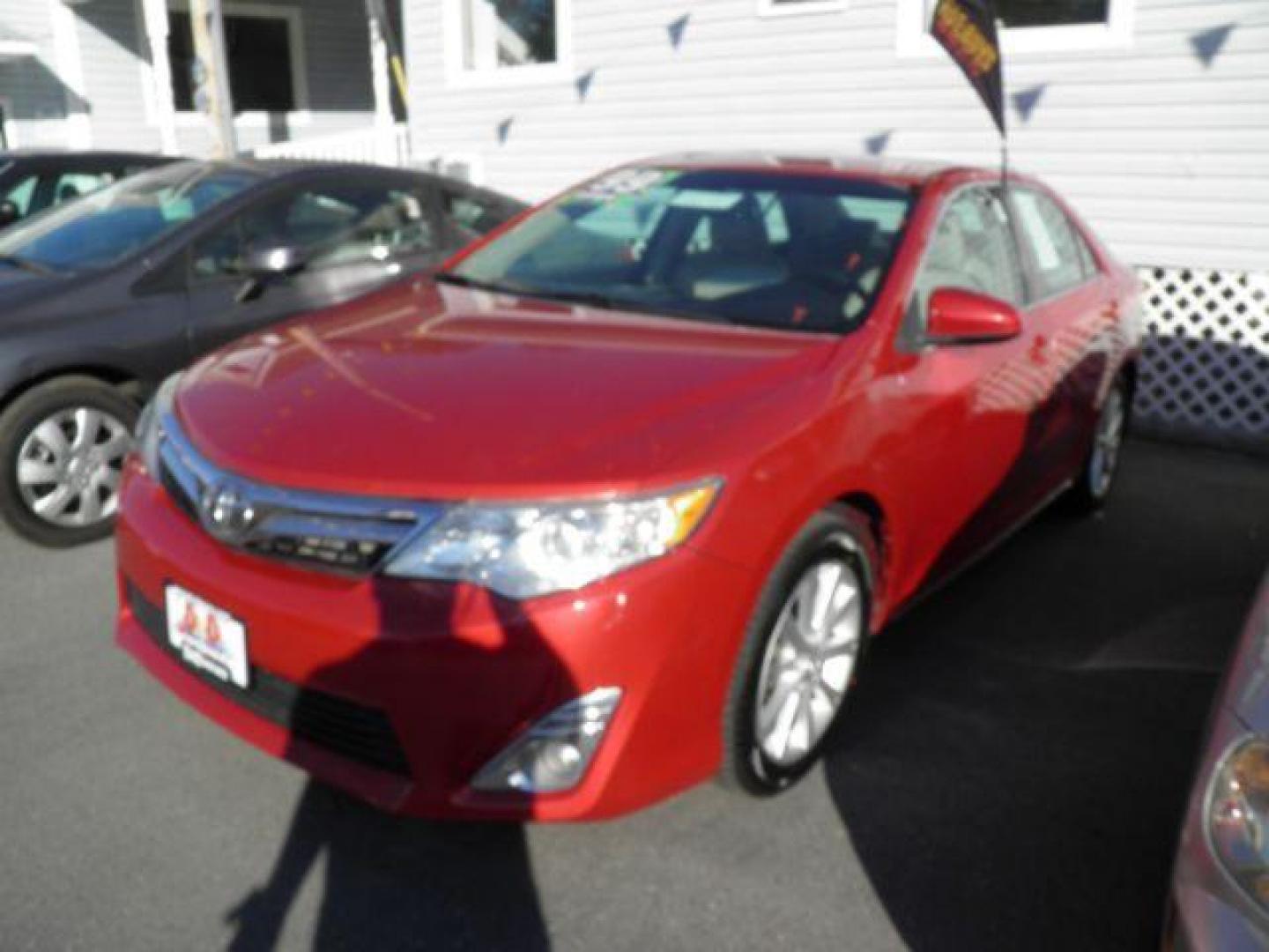 2013 RED TOYOTA CAMRY XLE (4T4BF1FK3DR) with an 2.5 L4 engine, AT transmission, located at 15520 McMullen Hwy SW, Belair, MD, 21502, (301) 729-3700, 39.581375, -78.846451 - Photo#0