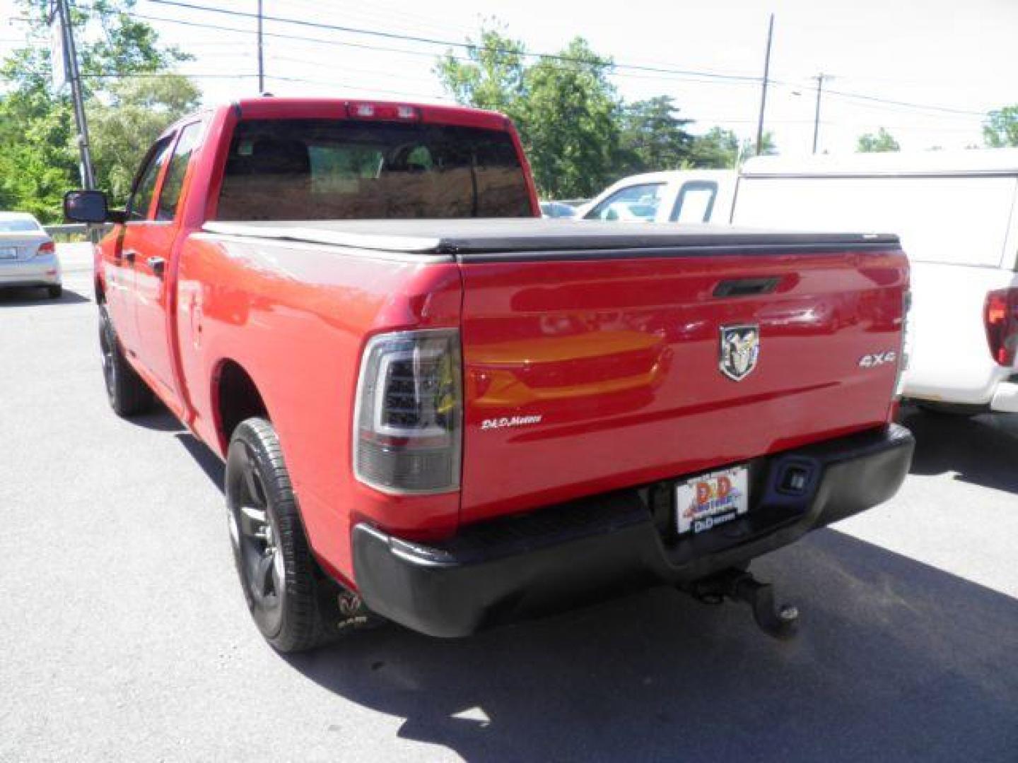 2014 RED RAM 1500 Tradesman Quad Cab 4WD (1C6RR7FG3ES) with an 3.6L V6 engine, AT transmission, located at 19521 New George's Creek Rd SW, Barton, MD, 21521, (301) 463-2404, 39.524323, -79.017906 - Photo#4