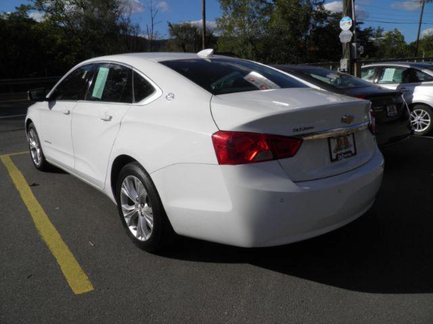 2015 WHITE Chevrolet IMPALA 1LT (2G1115SL2F9) with an 2.5 L4 engine, AT transmission, located at 15520 McMullen Hwy SW, Belair, MD, 21502, (301) 729-3700, 39.581375, -78.846451 - Photo#3