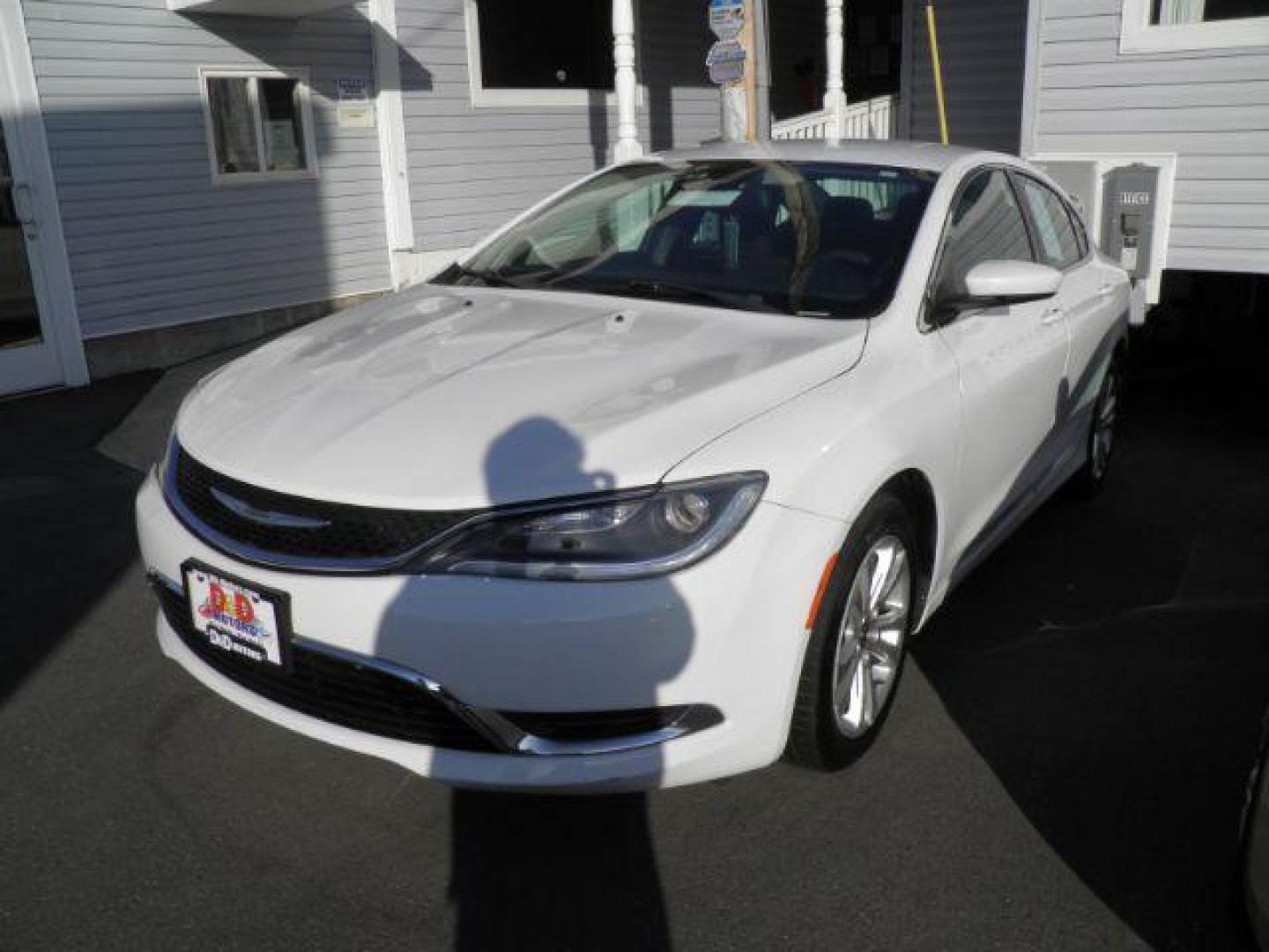 2015 WHITE Chrysler 200 Limited (1C3CCCAB2FN) with an 2.4L L4 engine, AT transmission, located at 15520 McMullen Hwy SW, Belair, MD, 21502, (301) 729-3700, 39.581375, -78.846451 - Photo#0