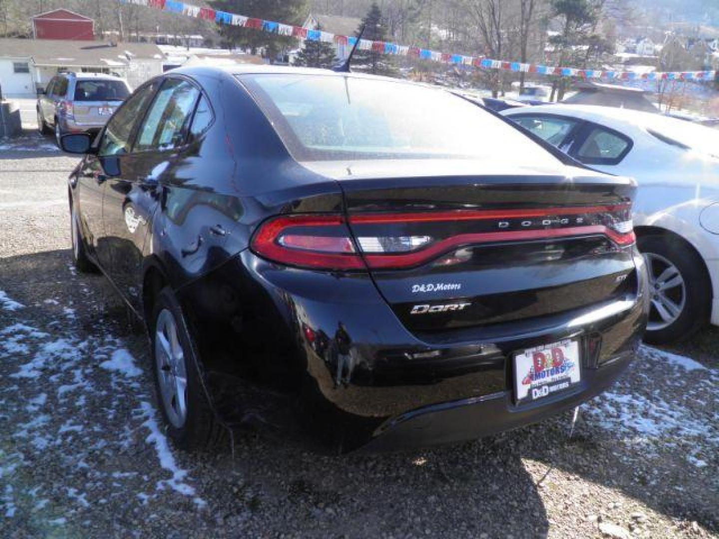 2015 BLACK Dodge Dart SXT (1C3CDFBB9FD) with an 2.4 L4 engine, AT transmission, located at 19521 New George's Creek Rd SW, Barton, MD, 21521, (301) 463-2404, 39.524323, -79.017906 - Photo#4