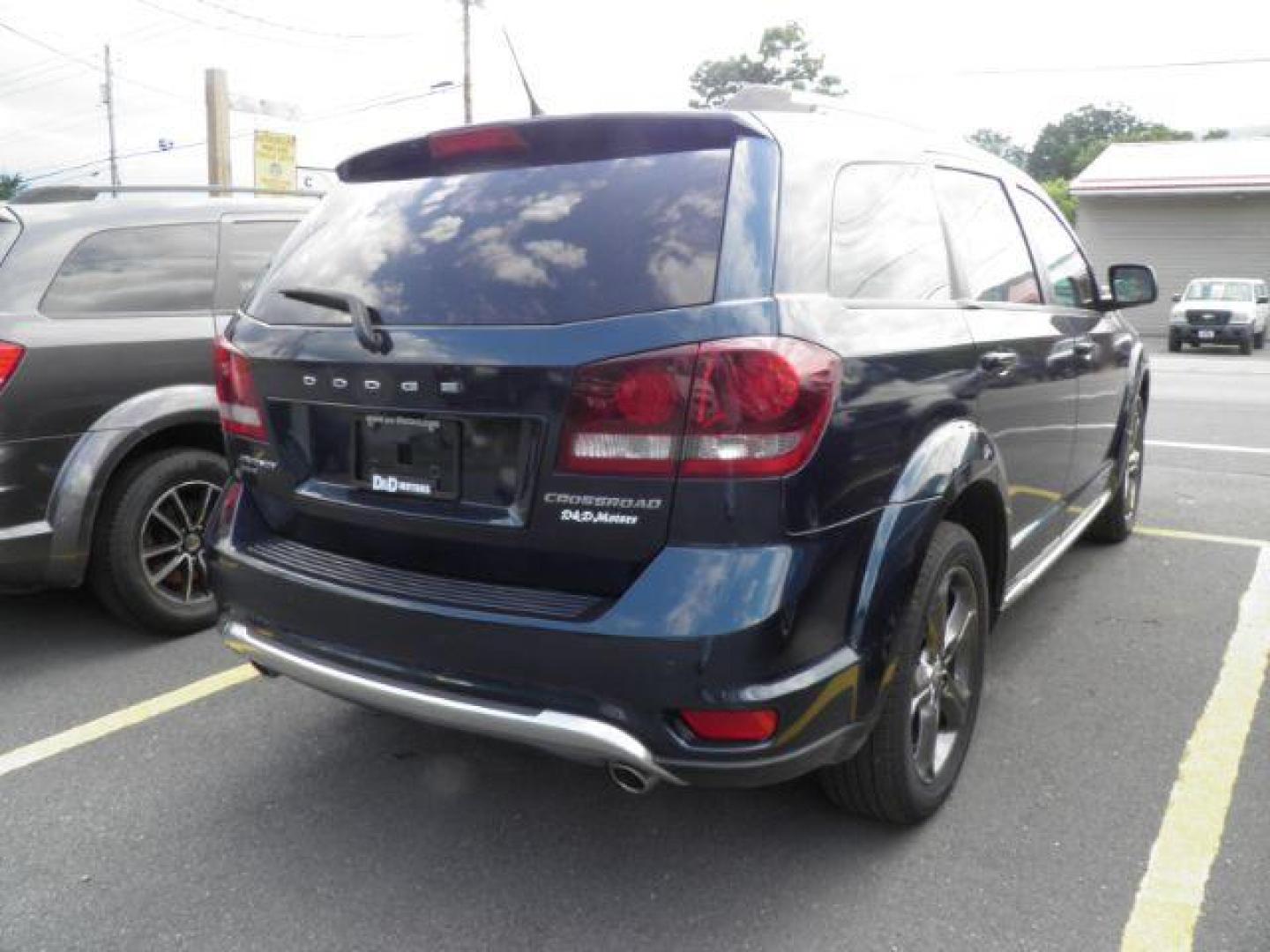 2015 BLUE Dodge Journey Crossroad AWD (3C4PDDGG9FT) with an 3.6L V6 engine, AT transmission, located at 15520 McMullen Hwy SW, Belair, MD, 21502, (301) 729-3700, 39.581375, -78.846451 - Photo#6