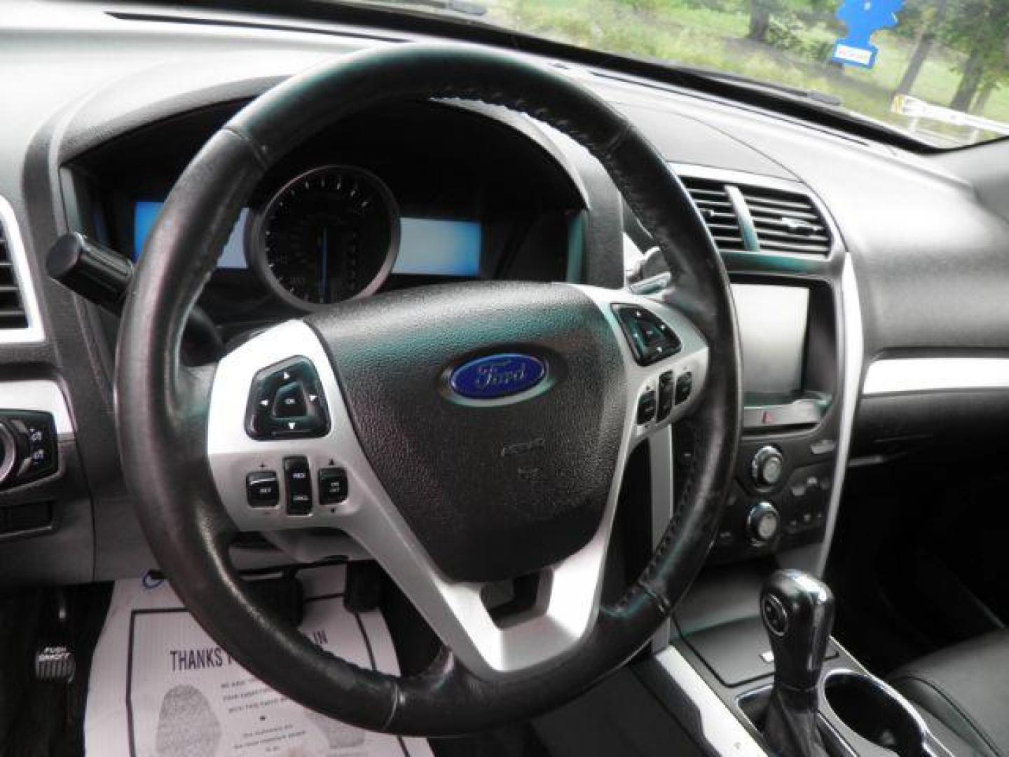 2015 SILVER Ford Explorer XLT 4WD (1FM5K8D83FG) with an 3.5L V6 engine, AT transmission, located at 19521 New George's Creek Rd SW, Barton, MD, 21521, (301) 463-2404, 39.524323, -79.017906 - Photo#2