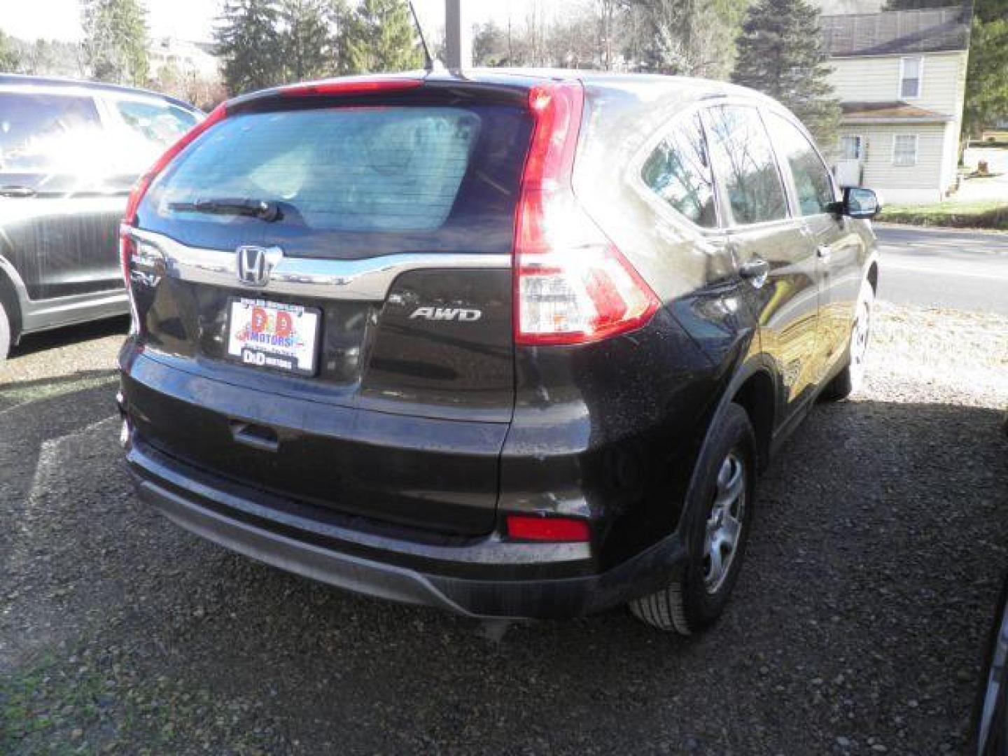 2015 BLACK Honda CR-V LX 4WD (5J6RM4H39FL) with an 2.4L L4 engine, CVT transmission, located at 19521 New George's Creek Rd SW, Barton, MD, 21521, (301) 463-2404, 39.524323, -79.017906 - Photo#5