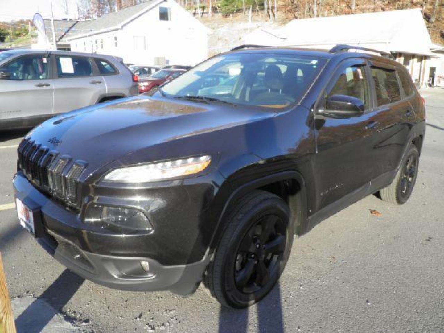 2015 BLACK JEEP CHEROKEE Latitude 4WD (1C4PJMCS6FW) with an 3.2L V6 engine, AT transmission, located at 15520 McMullen Hwy SW, Belair, MD, 21502, (301) 729-3700, 39.581375, -78.846451 - Photo#0