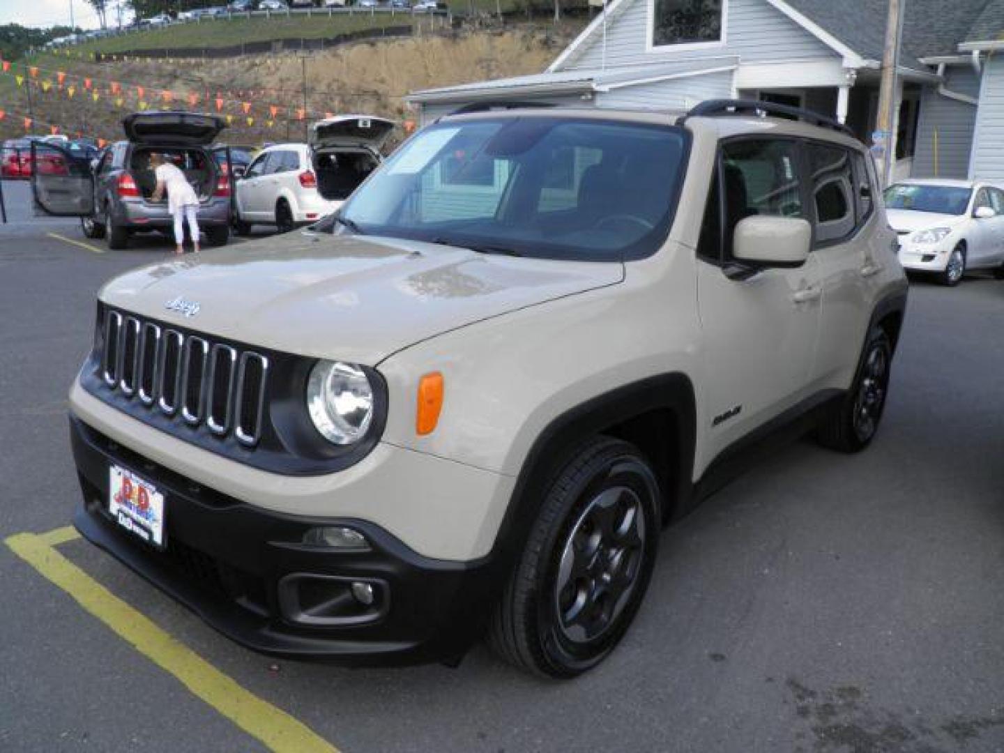 2015 TAN Jeep Renegade Latitude FWD (ZACCJABH4FP) with an 1.4l L4T engine, MAN transmission, located at 15520 McMullen Hwy SW, Belair, MD, 21502, (301) 729-3700, 39.581375, -78.846451 - Photo#0