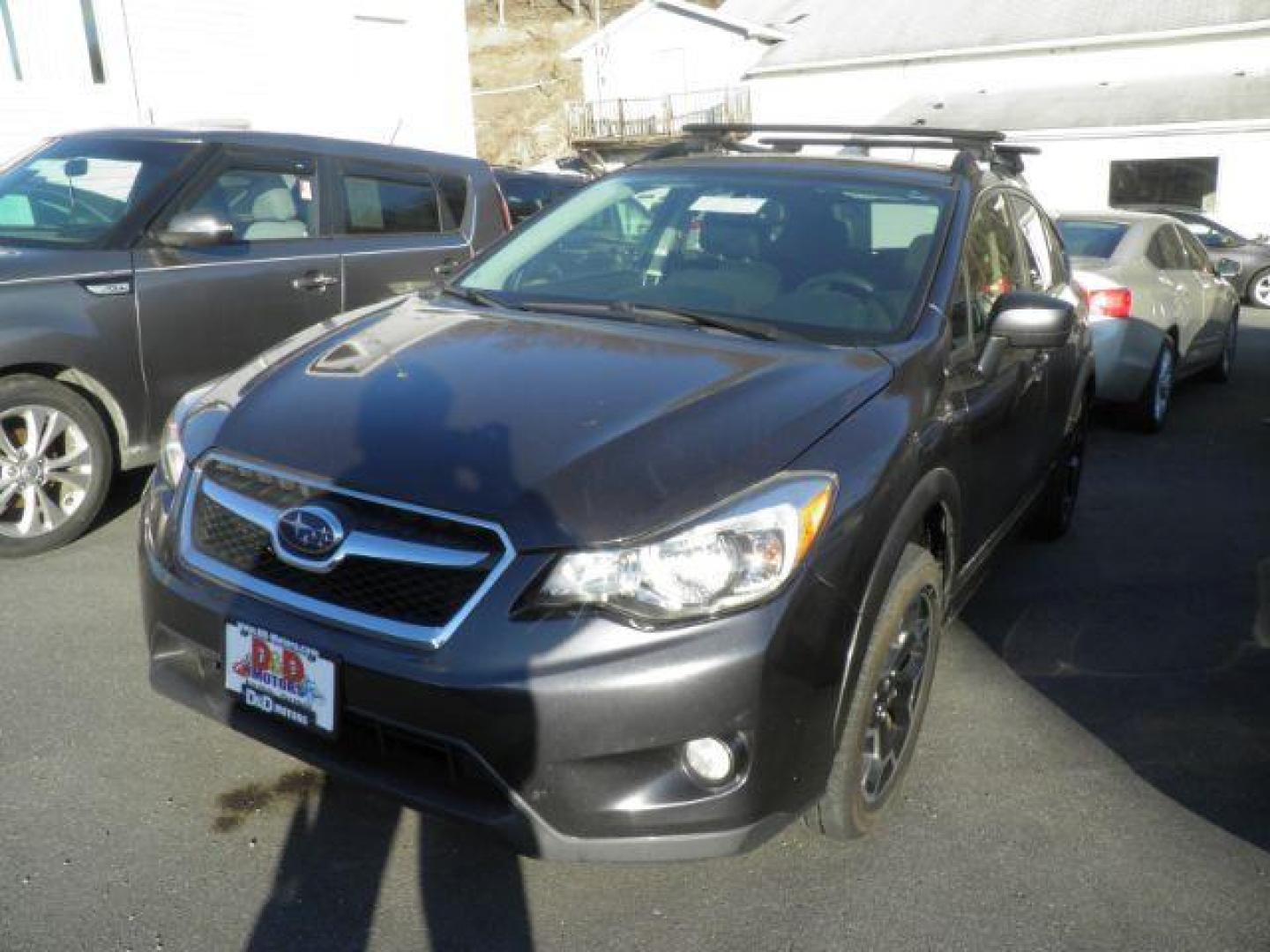 2015 GRAY Subaru XV Crosstrek 2.0 Limited (JF2GPACC5FH) with an 2.0L L4 engine, AT transmission, located at 15520 McMullen Hwy SW, Belair, MD, 21502, (301) 729-3700, 39.581375, -78.846451 - Photo#0