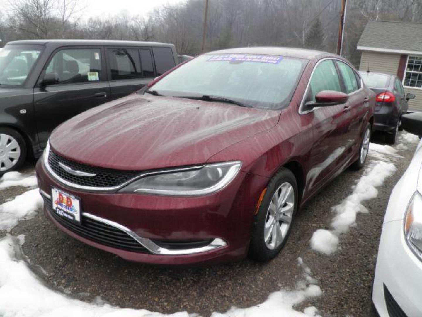 2016 MAROON /Black, premium cloth Chrysler 200 Limited (1C3CCCABXGN) with an 2.4L L4 engine, AT transmission, located at 19521 New George's Creek Rd SW, Barton, MD, 21521, (301) 463-2404, 39.524323, -79.017906 - Photo#0