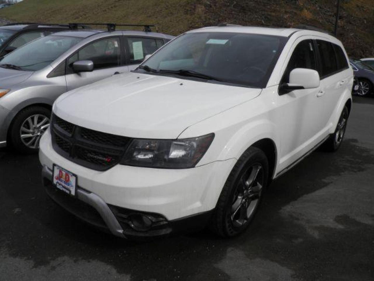 2016 WHITE Dodge Journey Crossroad AWD (3C4PDDGG3GT) with an 3.6L V6 engine, AT transmission, located at 15520 McMullen Hwy SW, Belair, MD, 21502, (301) 729-3700, 39.581375, -78.846451 - Photo#0