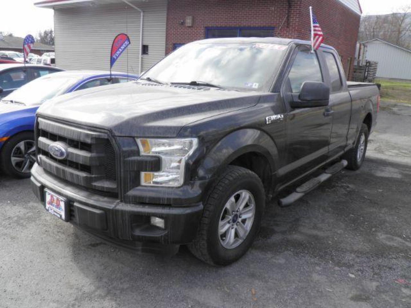 2016 BLACK /Dark Earth Gray/Medium Earth Gray, cloth Ford F-150 XL SuperCab 6.5-ft. Bed 2WD (1FTEX1C88GF) with an 3.5L V6 engine, AT transmission, located at 15520 McMullen Hwy SW, Belair, MD, 21502, (301) 729-3700, 39.581375, -78.846451 - Photo#0