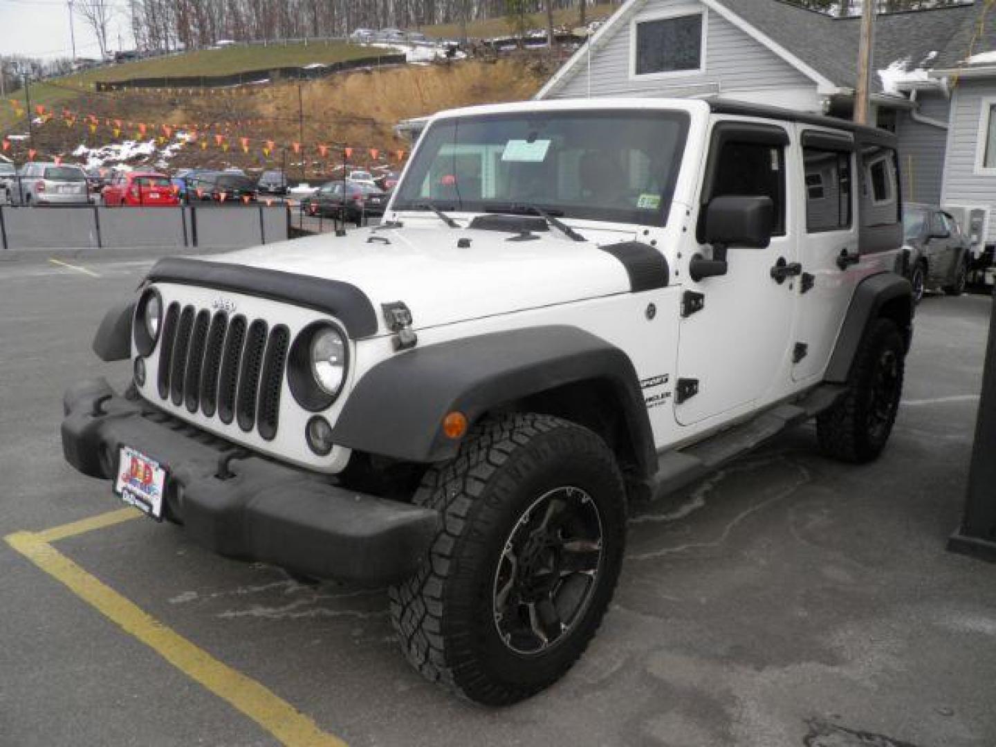 2016 WHITE JEEP WRANGLER Sport (1C4BJWDG5GL) with an 3.6L V6 engine, AT transmission, located at 15520 McMullen Hwy SW, Belair, MD, 21502, (301) 729-3700, 39.581375, -78.846451 - Photo#0