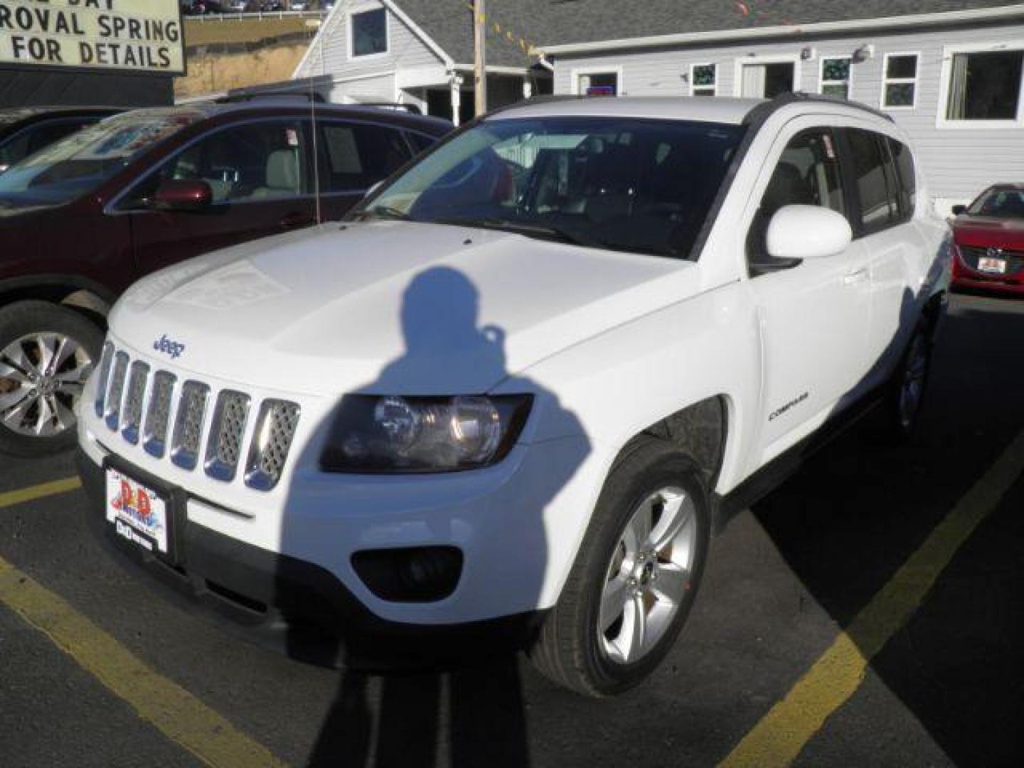 2016 WHITE Jeep Compass Latitude 4WD (1C4NJDEB1GD) with an 2.4L L4 engine, AT transmission, located at 15520 McMullen Hwy SW, Belair, MD, 21502, (301) 729-3700, 39.581375, -78.846451 - Photo#0